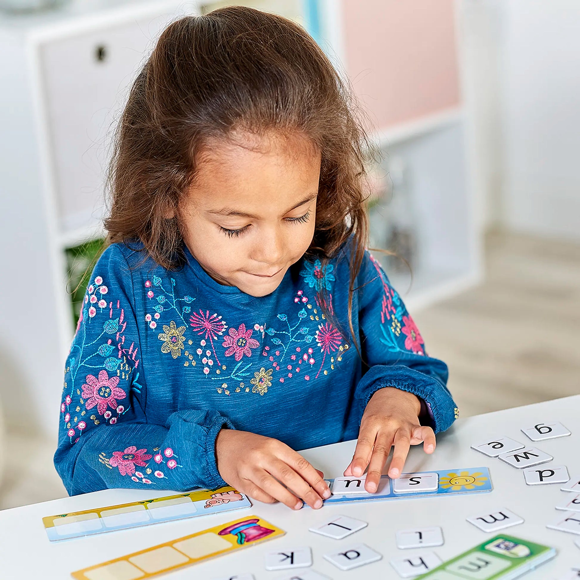 Orchard Toys Match and Spell Game 6