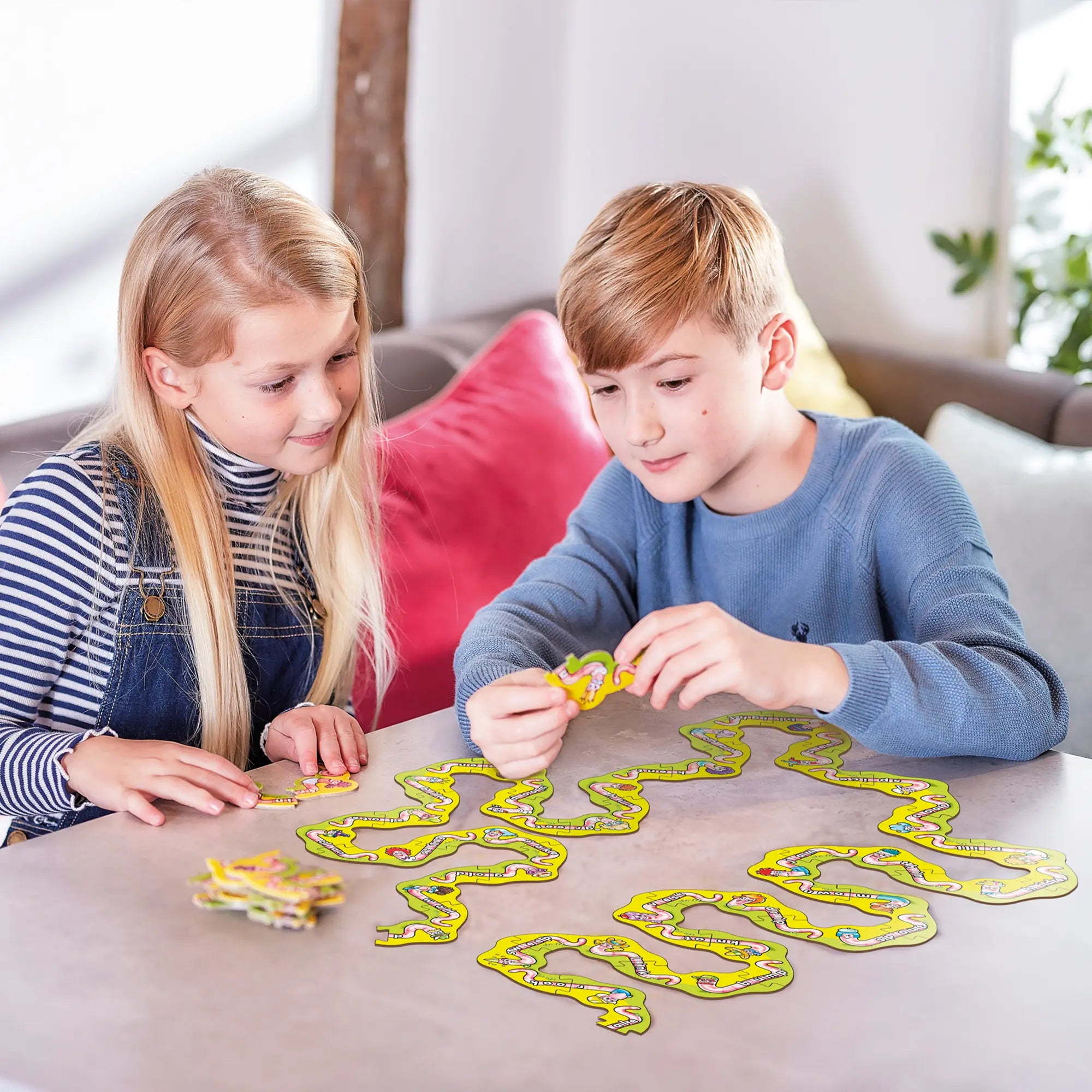 Orchard Toys Wiggly Words Game 6