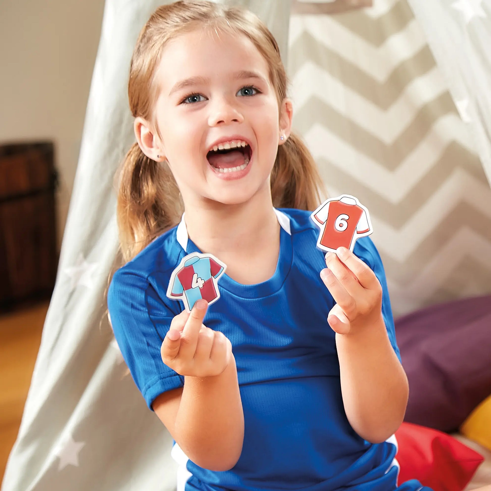 Orchard Toys Penalty Shoot Out Mini Game 6